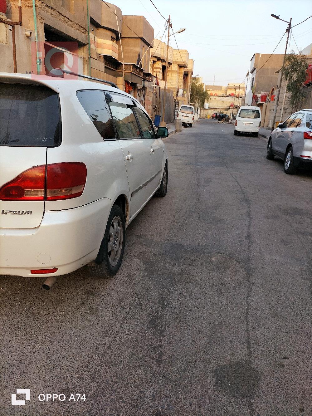 Toyota Ipsum